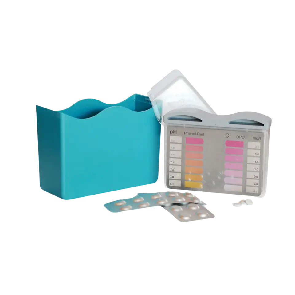 Trousse d'analyse de piscine Bayrol Pooltester pH/Chlore, vue de trois quarts